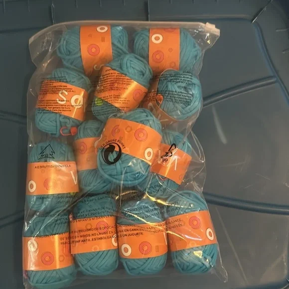 Tube  yarn 12pcs - Picture 2 of 2